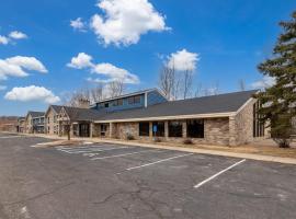 White Bear Lake में, होटल AmericInn by Wyndham White Bear Lake St. Paul