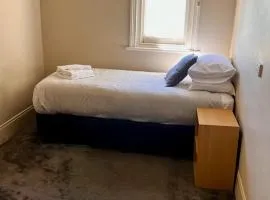 Branxholm Hotel