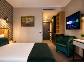 Vitosha Park Hotel - Free Pool & Gym, хотел в София