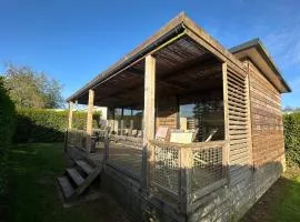 Chalet panoramique avec vue sur étang