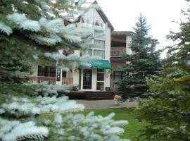 Chalet Zolota Pidkova&River 1