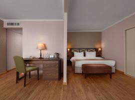 Ani Plaza Hotel, hotelli Jerevanissa