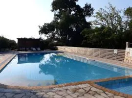 Studio Gouvia Kitchenette Pool 1
