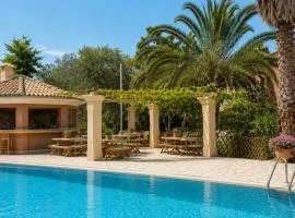 Studio Gouvia Kitchenette Pool 5