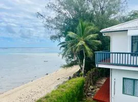 Toreaiva 91 Beachfront Studios