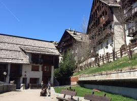 Sestriere-Sises Lodges, Appartamenti Moderni, vista montagna, vicino alle piste, hotelli kohteessa Grange Sises