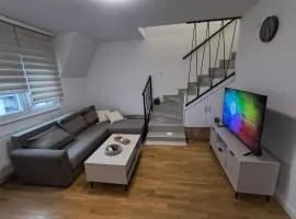 Apartment Maki