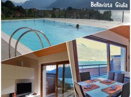 Bellavista Giulia on Lake Como, готель з парковкою у місті Дервіо