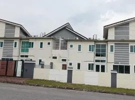 Gopeng Holiday S-D Bungalow