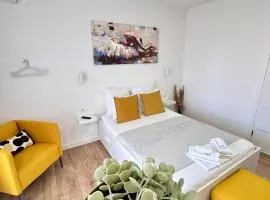 Studio apartments RAFAEL - 4 minutes to the beach