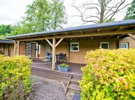 MOLO RESORT KEMPING