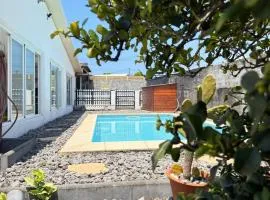 Maison tout confort avec piscine