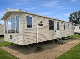 Lovely 8 Berth Caravan In Essex, At Steeple Bay Holiday Park Ref 36059A