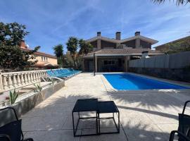 Villa Castell&oacute; Salou (cerca Port Aventura) &ndash; hotel w Salou