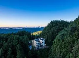 Huagu Jianzhu Guesthouse (Zhangjiajie National Forest Park Branch)