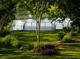 River Manor