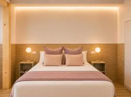 FLORIT FLATS - Urban Retreat Apartments AC & WiFi