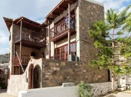 Stone House in Elounda with Gulf Views