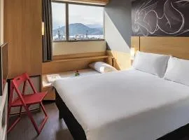 ibis Santos Valongo