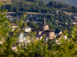 Hotel Le Viscos, hotel en Saint-Savin