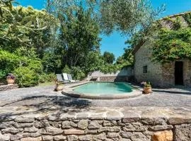 Prestigious winegrowers villa - pool and riverside