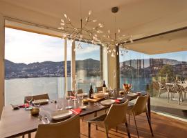 Executive Penthouse Como Condo sleeps 5 by Italian Apartments、コモのコンドミニアム
