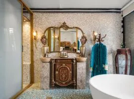 Royal Victoria VIP Vintage made with passion