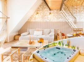 Appart'Hôtel & Spa "Les Voiles" Le Molène, hotel sa Carnac