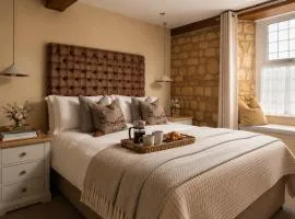The Lansdowne Boutique Rooms with Breakfast - Adults Only