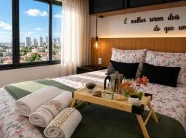 Luxury Flat 15 Min GRU Airport Pool Free Parking Fast Wi-Fi