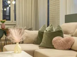 Elegant 6-Guest Apartment Near Milan