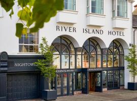 River Island Hotel, hotel in Castleisland