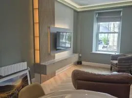 Eske Luxury Apartment Heart of Donegal Town