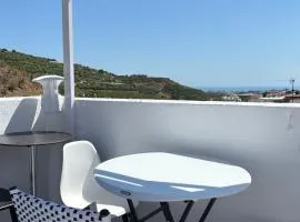 Rooftop Sea View House in Algarrobo Pueblo