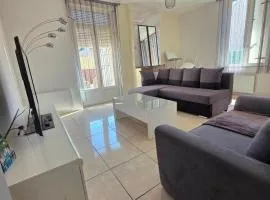 Charmant appartement avec terrasse