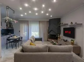 Elissavet Maison