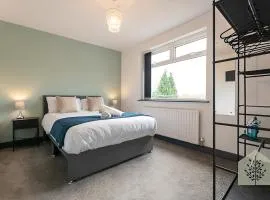 Green View House-3BR House in Greater Manchester!