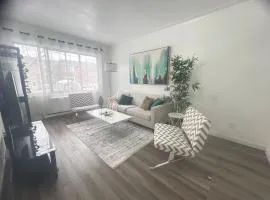 Comfortable 3B Unit-Close to City