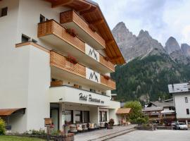 Hotel Panorama, hotel a San Martino di Castrozza