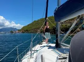 Nuit insolite dans la baie des Saintes