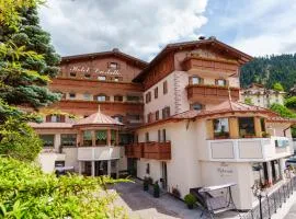 Hotel Cristallo