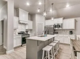 Your Yukon Haven New Home in Great Location!