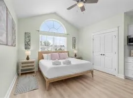 Azure Costa Suite - Near Beach & Boardwalk