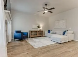 Spacious 4BR Furnished Yukon Home Patio Garage