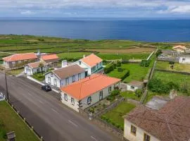 Terceira Horizon Retreat by Seewest