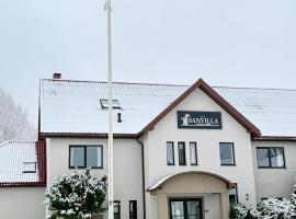 Sigulda में, होटल Hotel Sanvilla