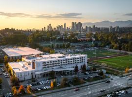 Hotel Burnaby โรงแรมในเบิร์นนาบี