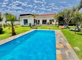 Luxury Villa with Pool & Garden5km from Cabo