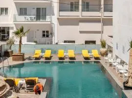 4BR Newly Renovated Retreat Tranquil Coastal Haven