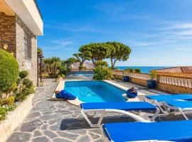 VILLA MIRAMAR